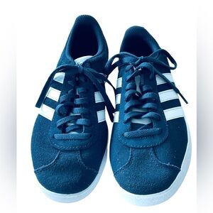 Adidas VL Court 3.0 Women's 6 Blue Suede Retro Skate Style Sneakers Navy NEW